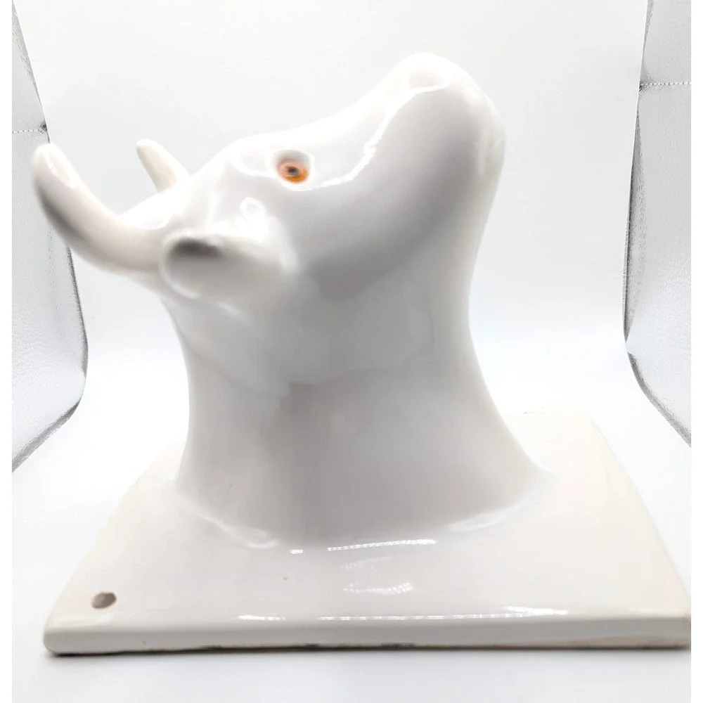 Vintage Ceramic Cow Head Wall Mount White Glossy Bull Steer Key Hook